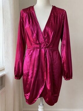 Entro Magenta Satin Long Sleeve Surplice Tulip Mini Dress L
